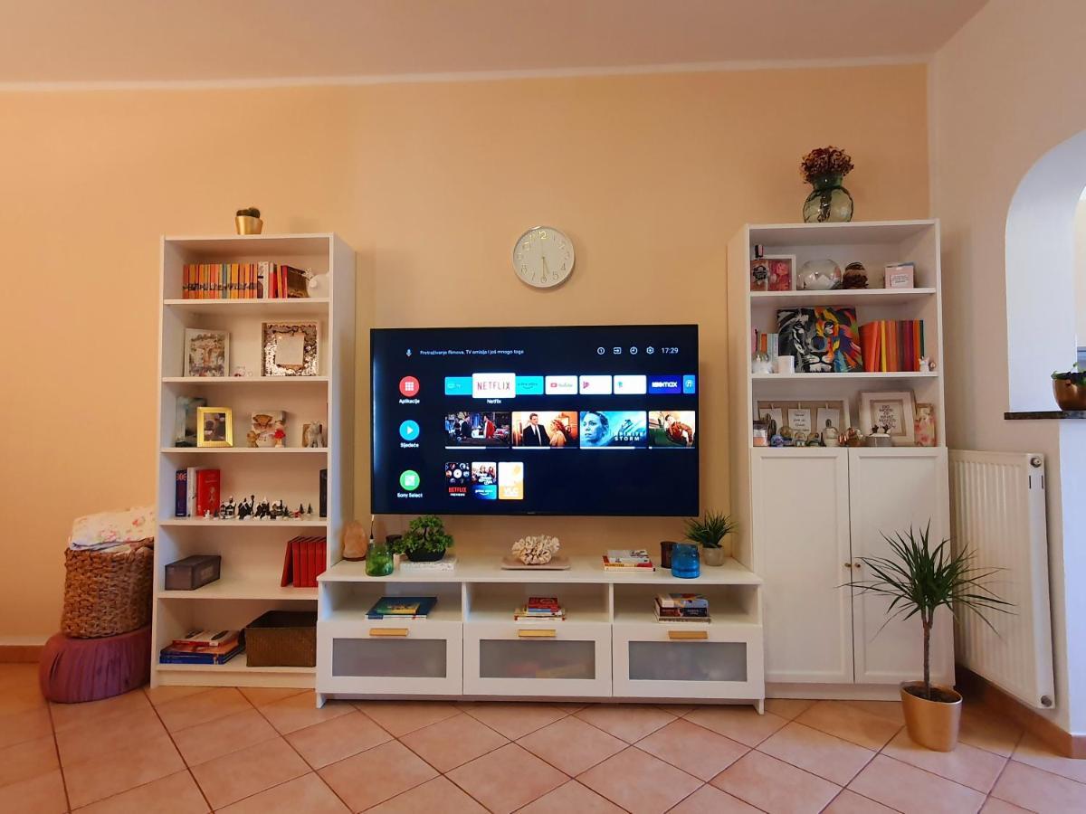 Appartamento Casa Da Billy Pola Esterno foto